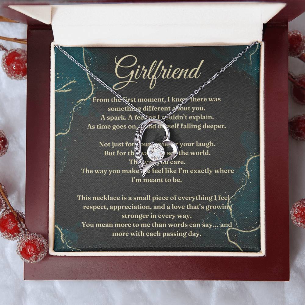 Forever Love Necklace – Romantic Gift for Girlfriend, Anniversary & Birthday Jewelry